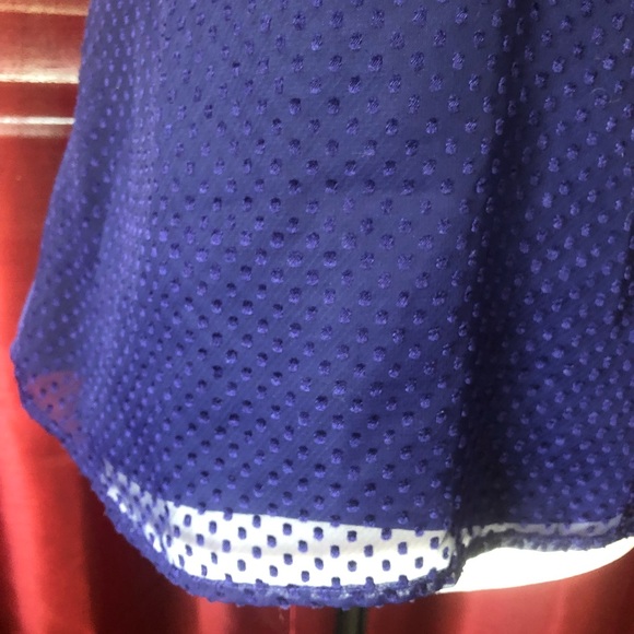 Calvin Klein Top - Almost New - Picture 2 of 4